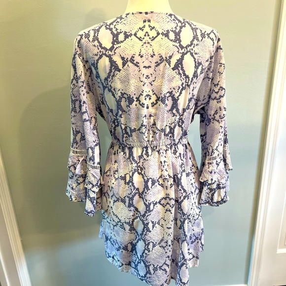 SOLD Deep V Plunge Neckline Snakeskin Blue Dress Coverup XL cinch waist - Picture 3 of 11